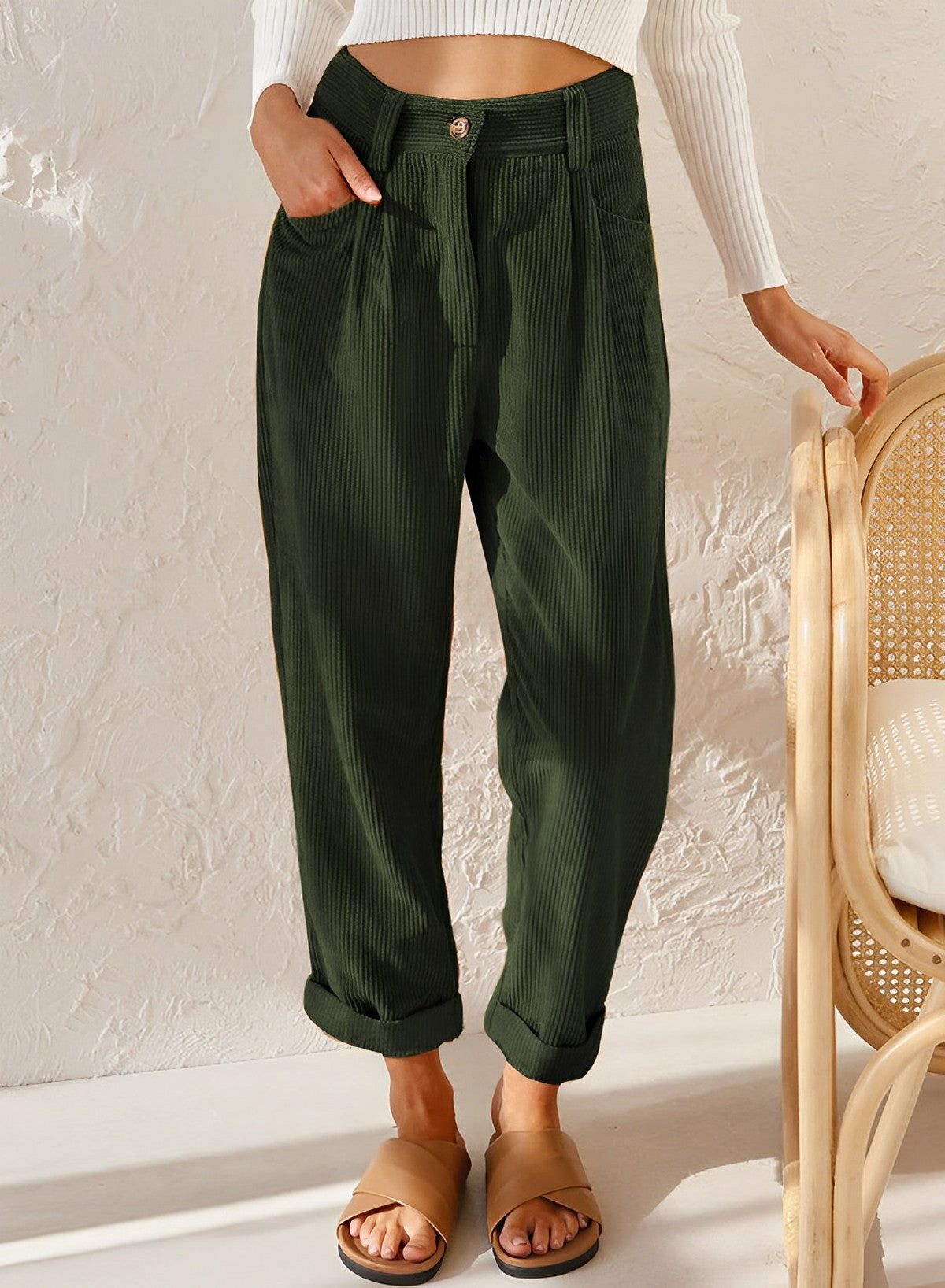 MC | Fashionable corduroy pants