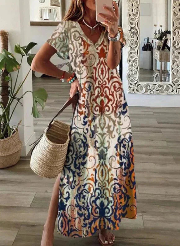 MC | Short-sleeved maxi dress with V-neckline